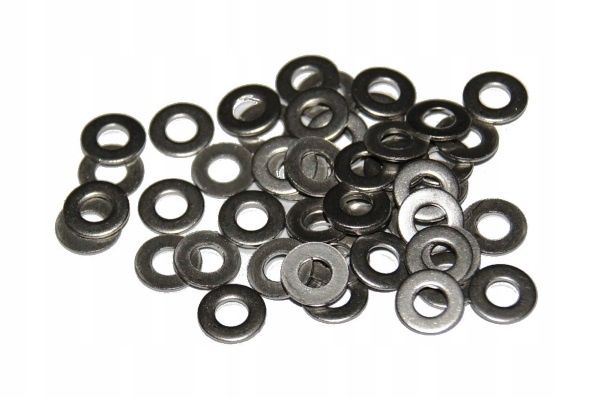 Болты гайки шайбы шпильки большие ассортименты в Ташкенте звоните!