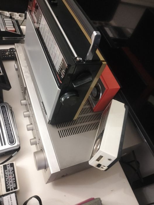 Radio rusesc vef 221