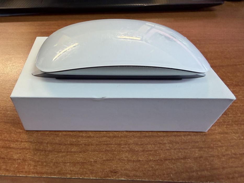 Apple Magic Mouse 2 неработеща, за части