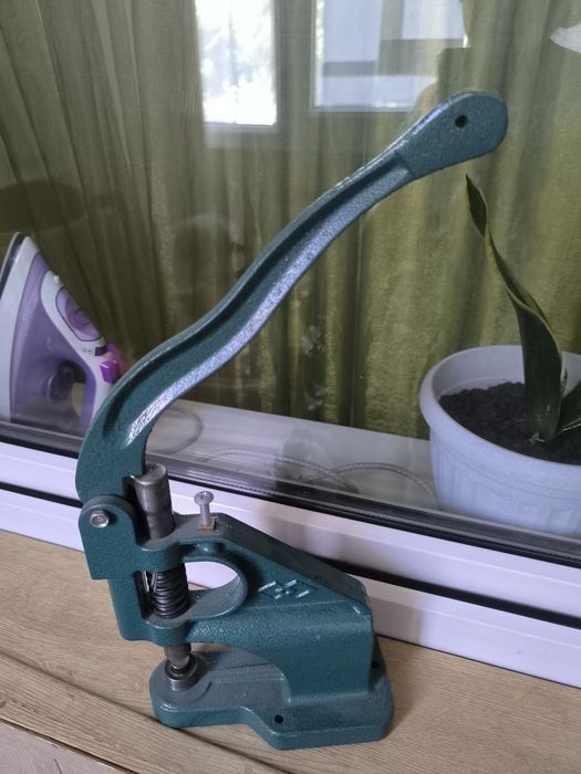 Продам ручной пресс