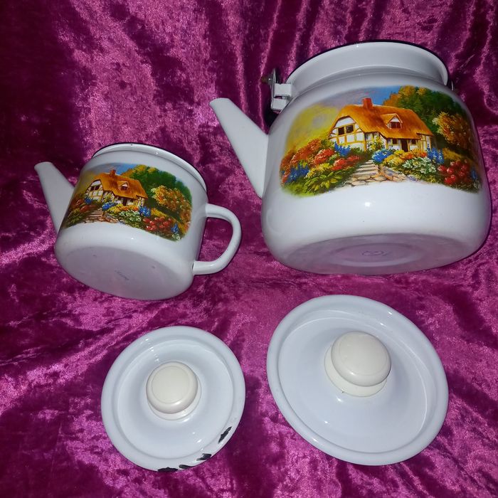 Чайники набор продам