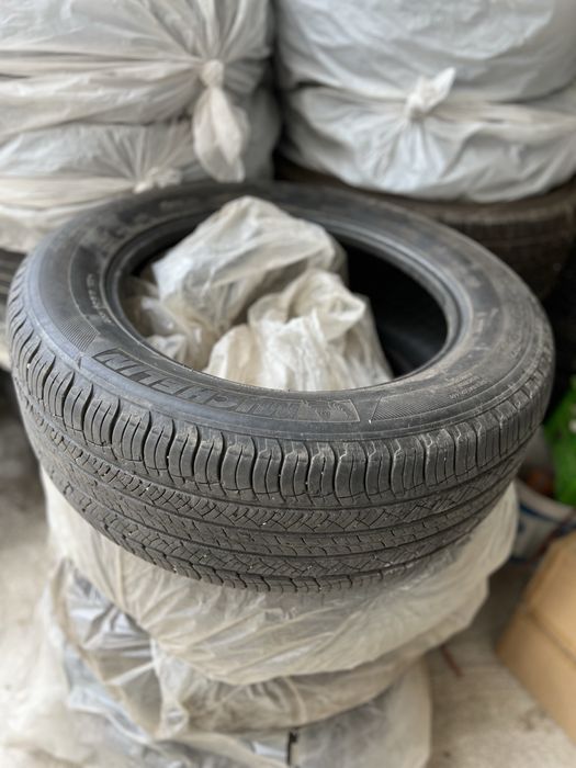 Продам шины Мишлен 235/60/R18