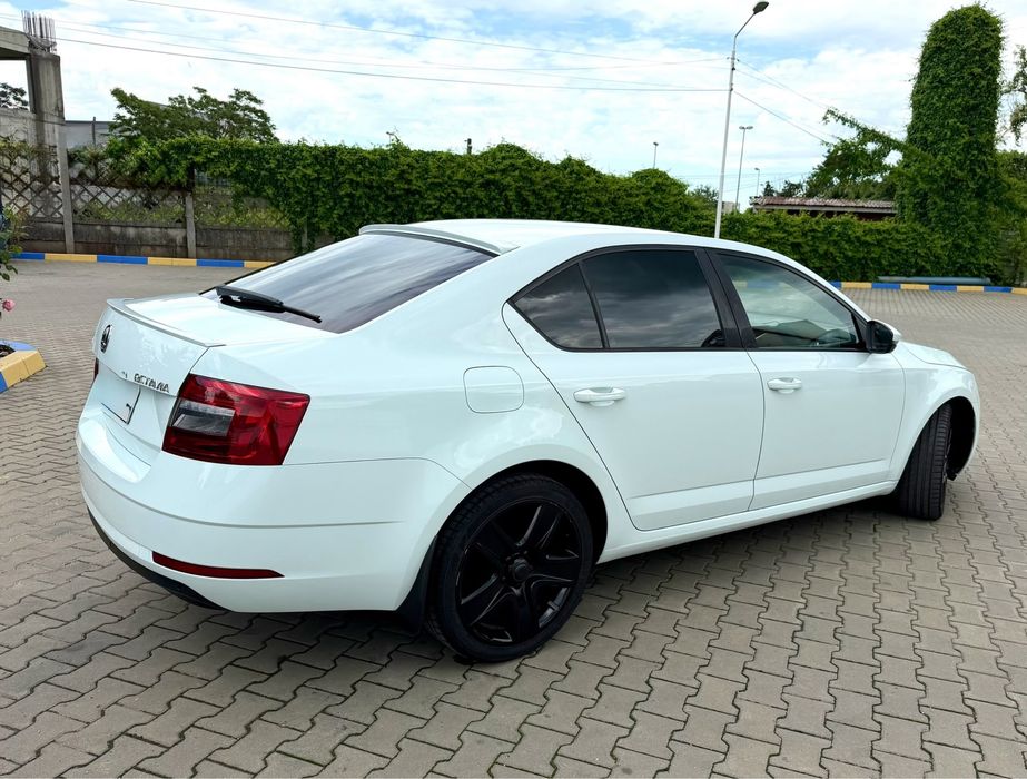 SKODA Octavia 2017 — imagine 16