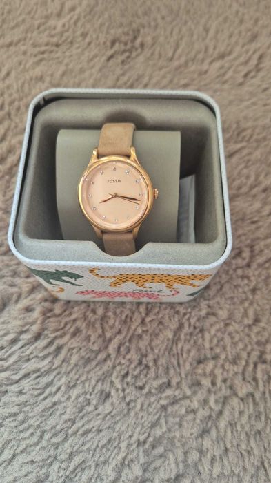 **Ceas dama Fossil**