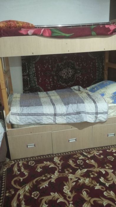 Кровать двухъярусная