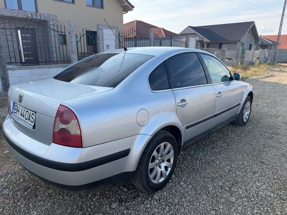 VOLKSWAGEN Passat 2003 — imagine 4