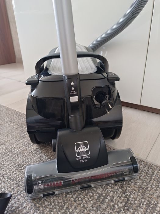 Пылесос Tefal Silence Force Cyclonic Effitech TW7941EA