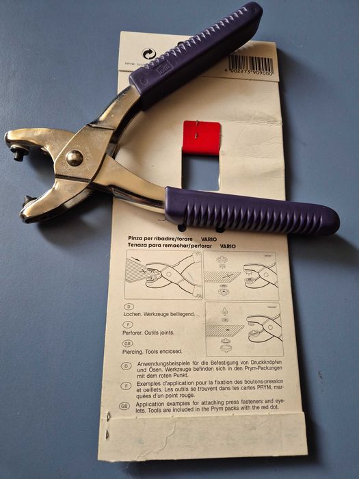 Ocazie ! Cleste Prym Vario montat capse, nituri etc. + 12 seturi capse diferite