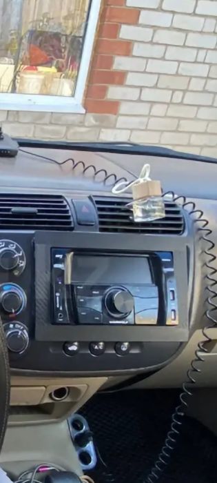 Продаам Магнитолу Магнитофон