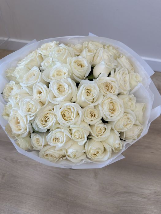 Цветы, продается цветы.