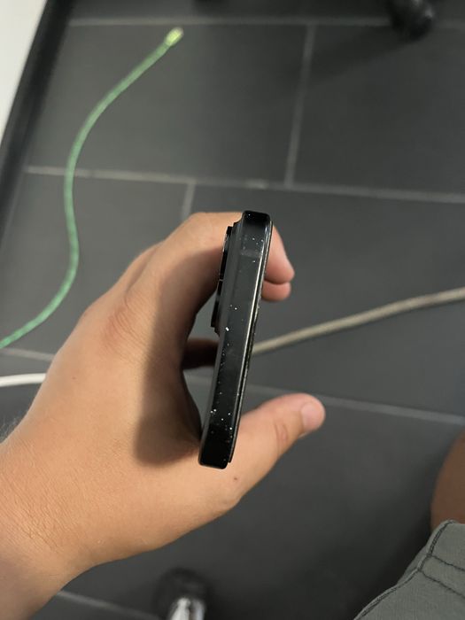 Iphone 15 128gb negru