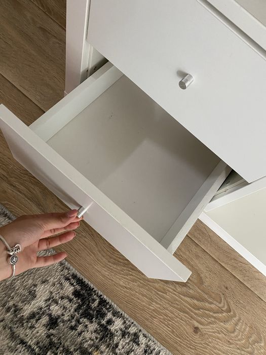 IKEA KALLAX етажерка с врати