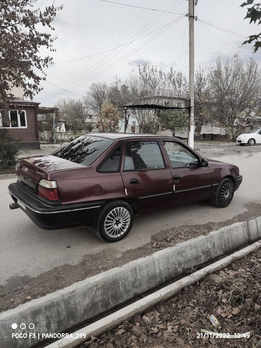 Daewoo Nexia 1 sotiladi srochna