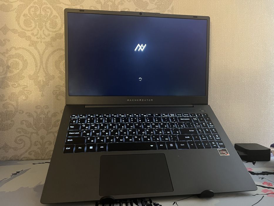 Ноутбук Ryzen 5 7430 СРОЧНО