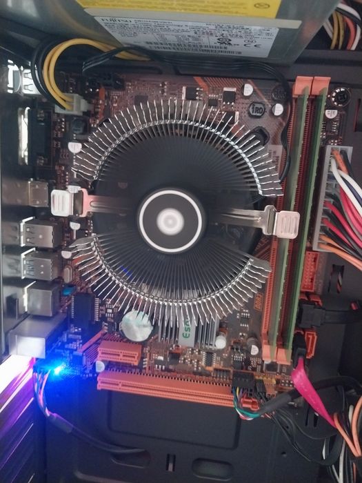 Продам компьютер Core I 3 ssd256