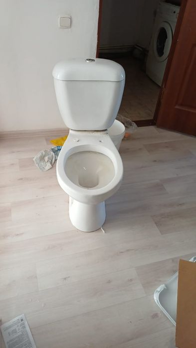 Продам унитаз б/у