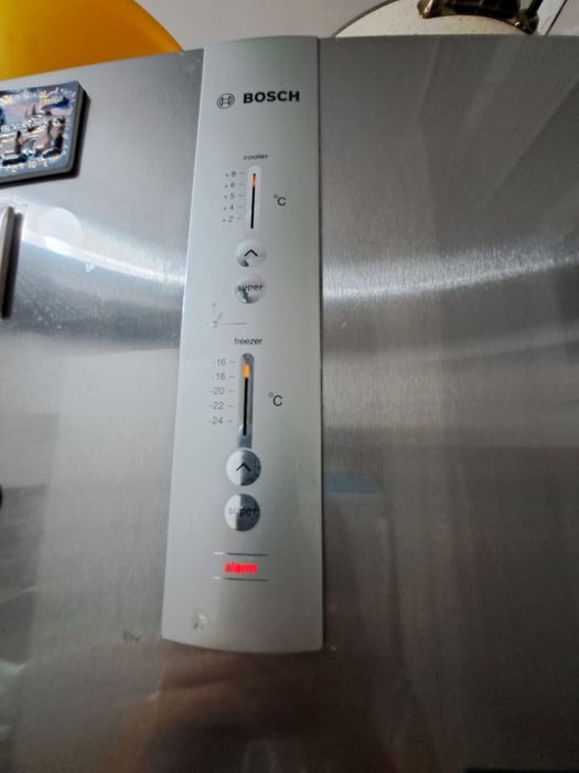 Холодильник  Boscн