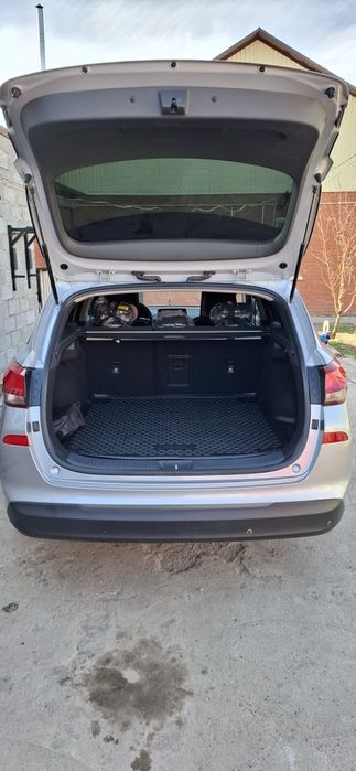 Продам хюндай і 30