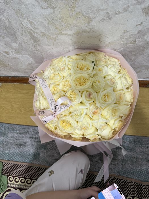 Цветы              .