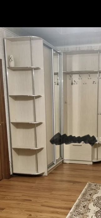 Срочно продам прихожую!