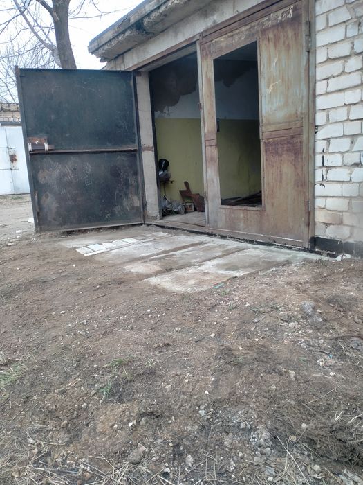 Продам гараж Жилянка