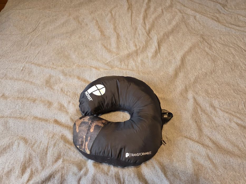 Protest greacă puf 2in1 pernă avion.