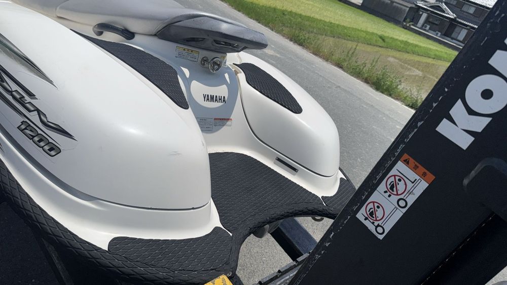 Yamaha SUV 1200 jet гидроцикл