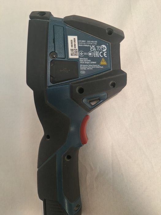Дигитална термокамера Bosch Gtc 600 C с 1 батерия и зарядно, 12 V, 2 A