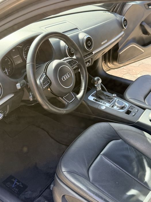 Audi A3 e-tron Attraction Pro Line Plus Plug in Hibdrid