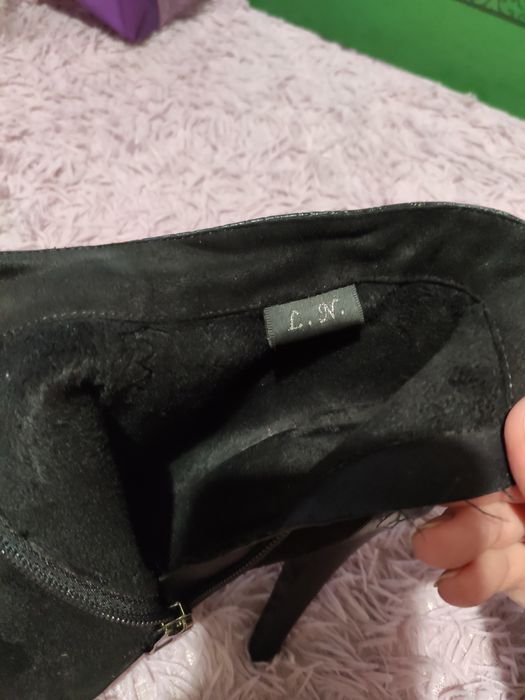 Продам ботильоны на шпильке