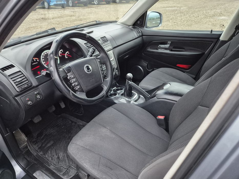 Sangyon rexton 20tdi 7locuri