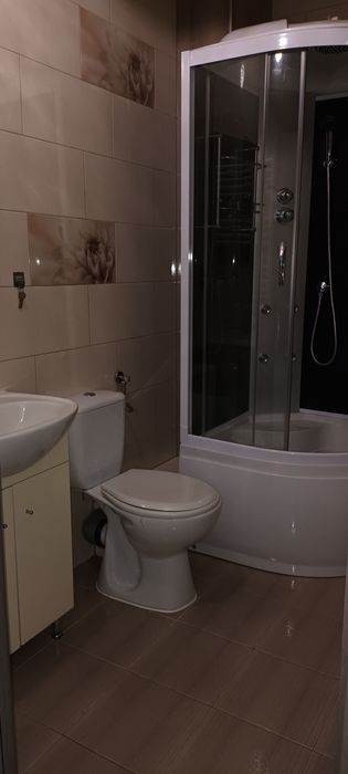 Ap. 2 c. de închiriat – central – Prima, str. Evreilor deportati