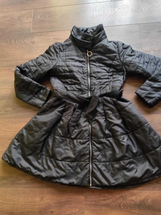 Дамско черно яке камбана