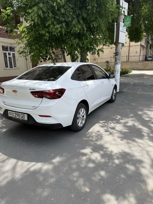 Avtomobil Onix Ltz
