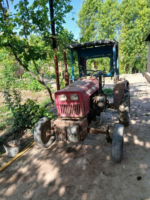 Traktor prseplari kultivasalari bilan birga