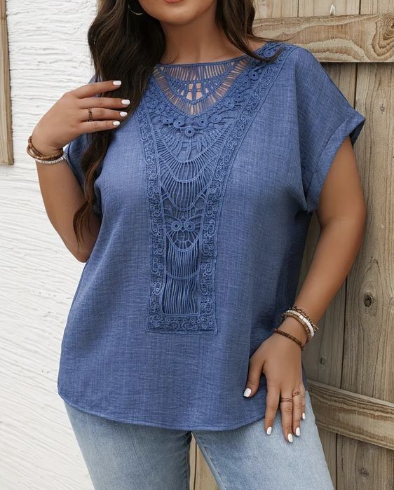 Кофточка без рукавов ,дышащяя ткань . Стильный фасон