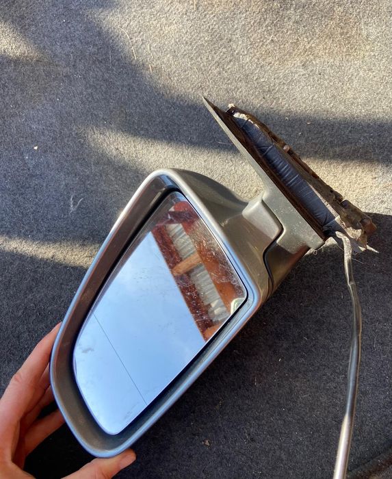 Vand oglinda audi a4 b7