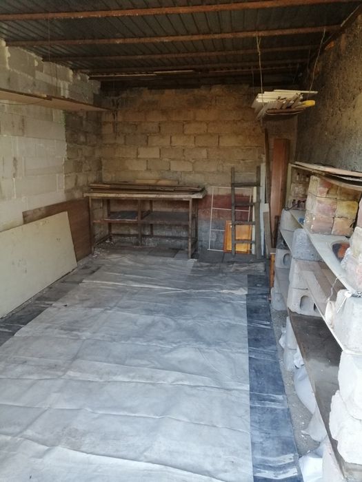Продам гараж 6*3