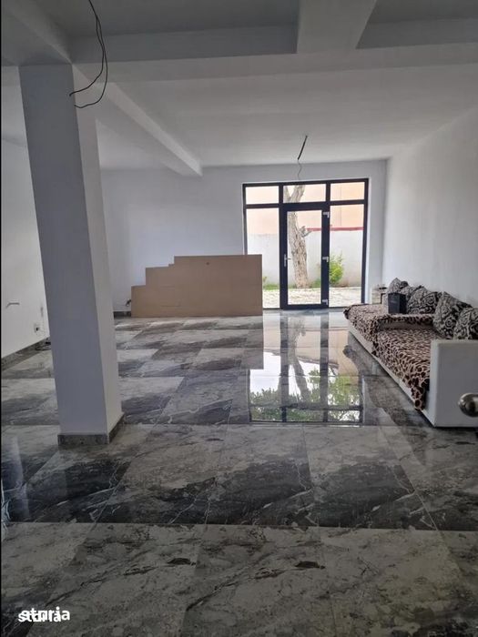 Vila Nouă P+1+Pod Mansardabil, 5 Camere, Curte Individuală