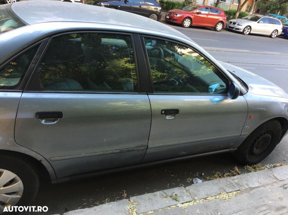 AUDI A4 1996 — imagine 3