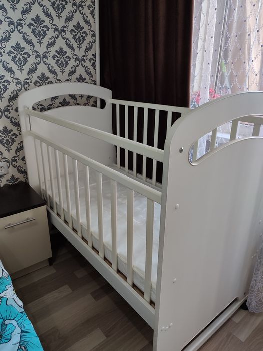 Продам детский манеж