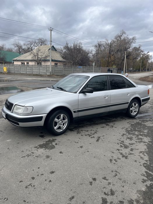Ауди 100с4 2л срочно