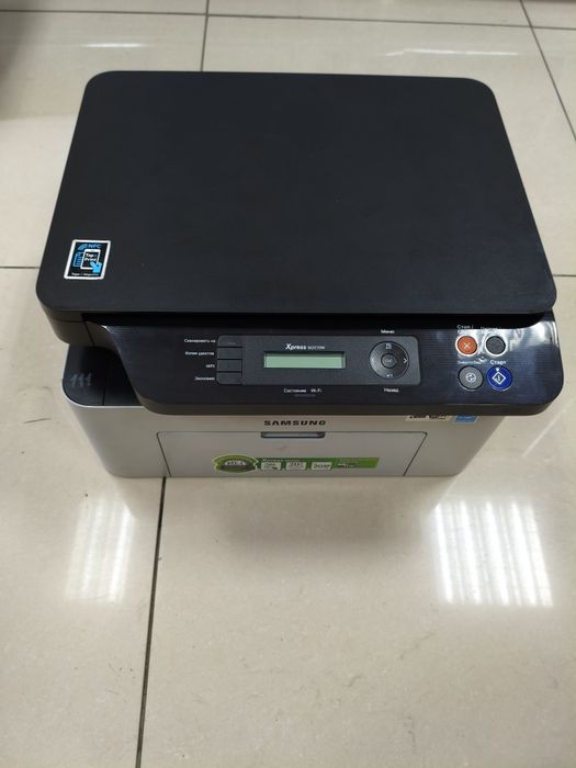 Продам принтер МФУ Samsung m2070w.