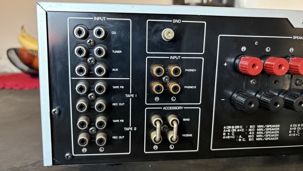 Стерео усилвател Yamaha A-1020 / 2х125w на 8 ома