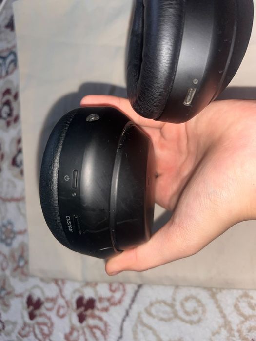 Наушник SONY WH-1000XM4