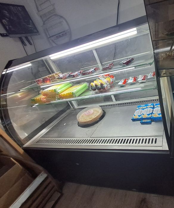 Продам морозильник