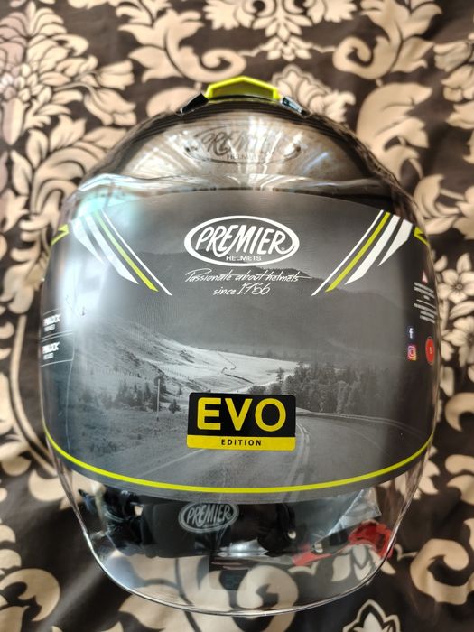 Каска за мотор, скутер Premier Cool с очила