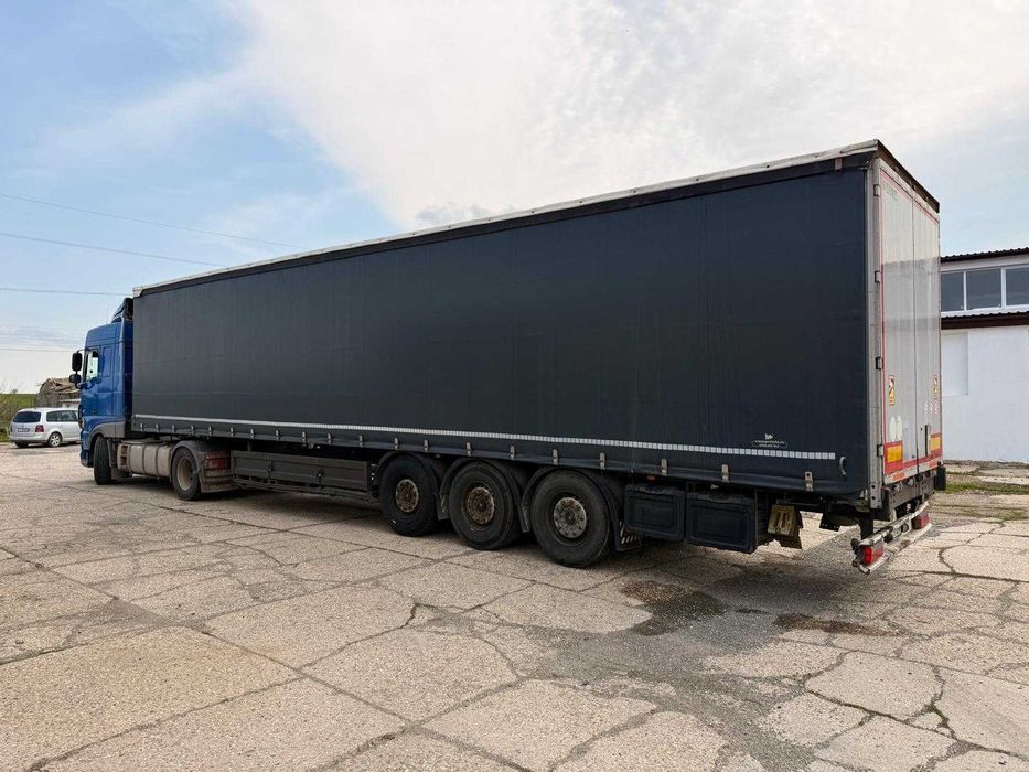 Semiremorci prelata Scwarzmuller Schmitz krone