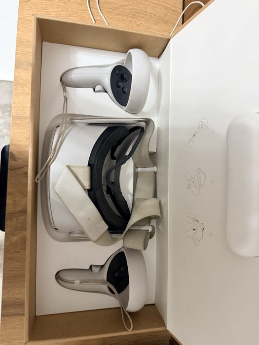 VR очки Meta Quest 2