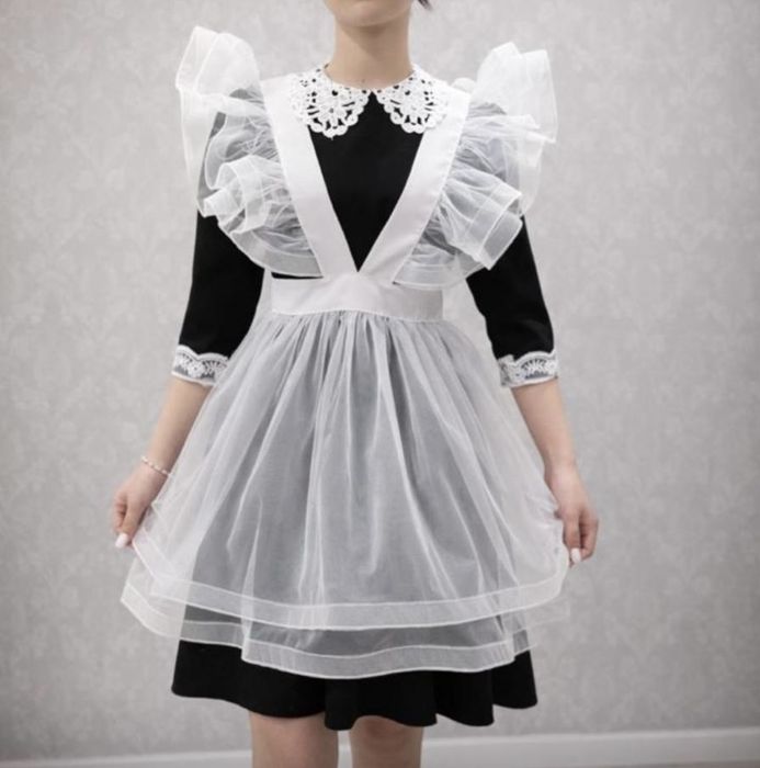 Школьные фартуки белый фартук